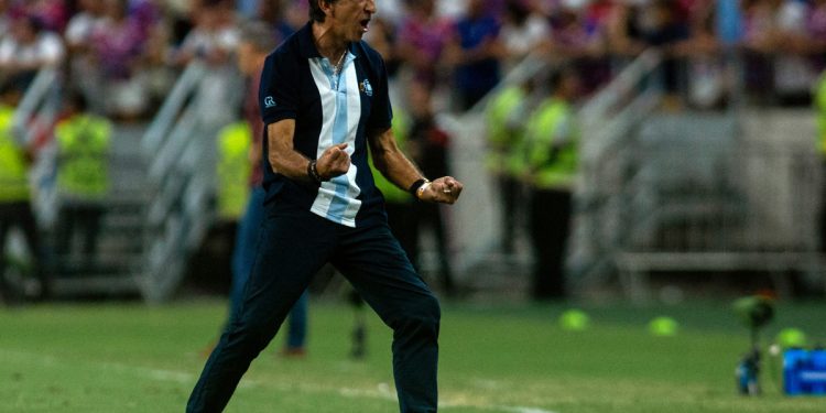 Costas del “plus en estos partidos difíciles” al “hay que ganar la Libertadores como sea”