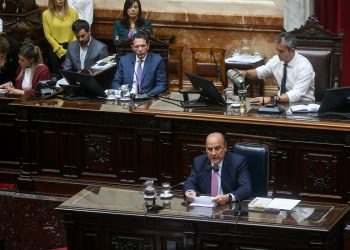 Francos lo anticipó: No aportaré novedades sobre caso Libra. Tildó de “show político” su interpelación-Actualización Vivo-