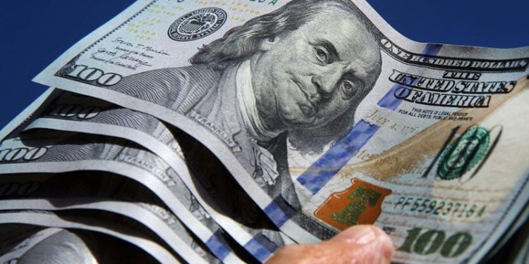 Dólar blue: a cuánto cotiza hoy martes 22 de abril con el MEP y el CCL