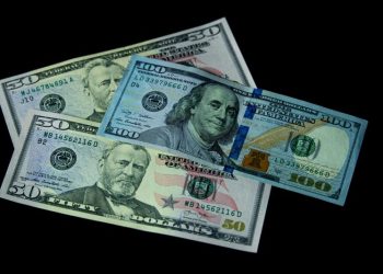 Dólar oficial: así abre la cotización este viernes 4 de abril