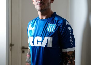 El hincha de Racing baleado en Brasil, con Olé: “Me salía sangre como en una película de guerra, pensé que me moría”