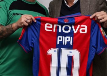 El reconocimiento de Moretti a Romagnoli antes del partido de San Lorenzo en San Juan