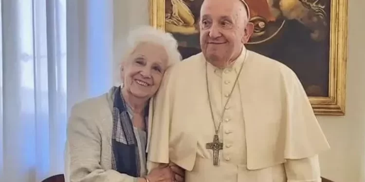 Al igual que Hamas, Abuelas de Plaza de Mayo despiden al Papa Francisco
