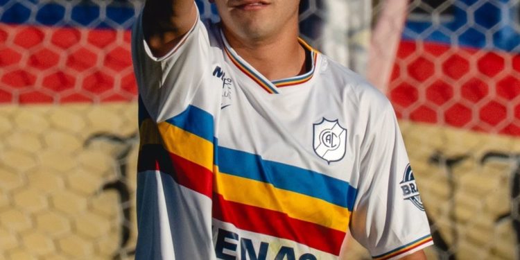 Ferro perdió con polémica frente a Colegiales