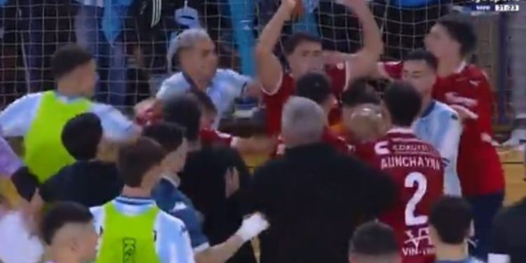 Futsal: el caliente final del clásico entre Racing e Independiente