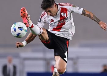 Gonzalo Montiel: “Seba quería patear y se lo dejé”