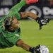 La espectacular noche récord de Keylor Navas: 12 atajadas en el triunfo de Newell’s ante Tigre