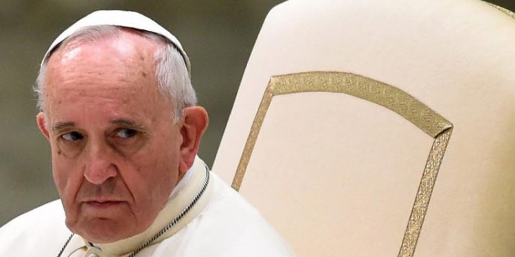 La motosierra del Papa Francisco: los 33 cargos que expulsó de la Iglesia por abusos o encubrimiento