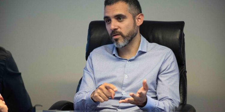 Funcionario de Kicillof: Las provincias pagan el ajuste del gobierno nacional con pérdidas millonarias, según el titular del ARBA