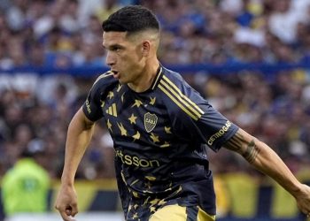 Lautaro Blanco con Olé: “Trato de que mis centros sean una ayuda para marcar goles”