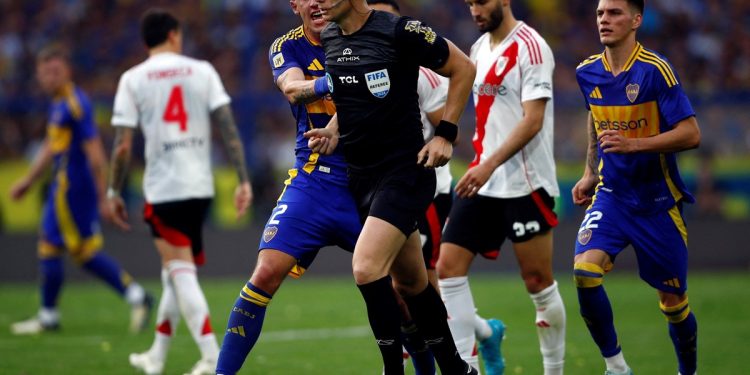 Nicolás Ramírez: saldo negativo dirigiendo a River y la polémica que reclamó Boca en el último superclásico