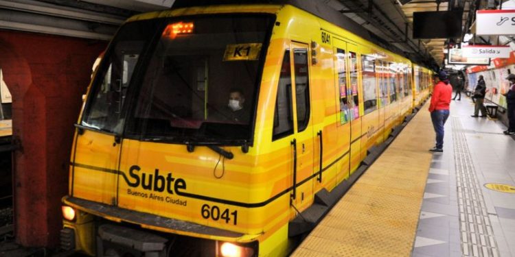 Nuevo paro de subtes este viernes 11 de abril: en qué horarios y a qué líneas afectará
