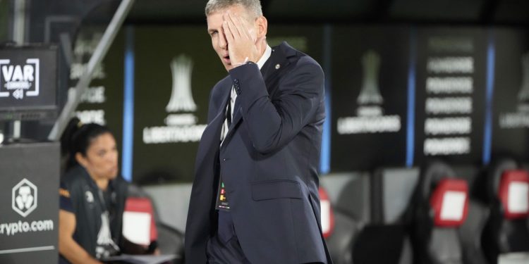 Palermo, tras la goleada de Vélez: “Esto es fútbol, no es la muerte de nadie” y futuro incierto