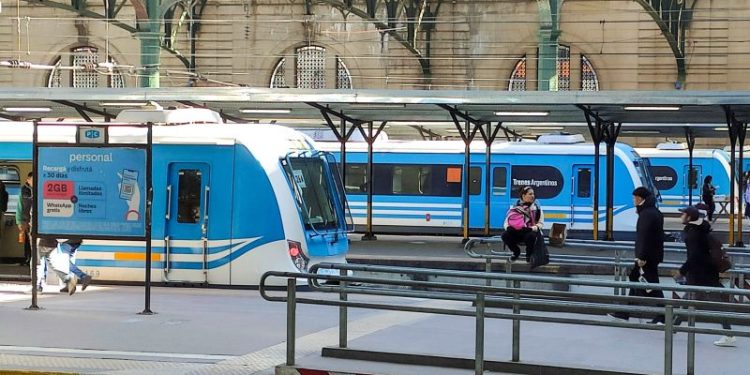 Paro general de la CGT: a qué hora salen los últimos trenes este miércoles 9 de abril