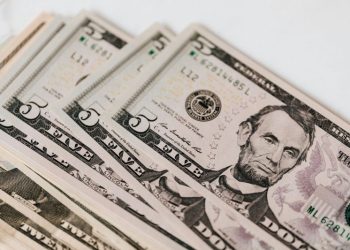 Precio del dólar blue HOY: a cuánto abre la cotización este jueves 10 de abril