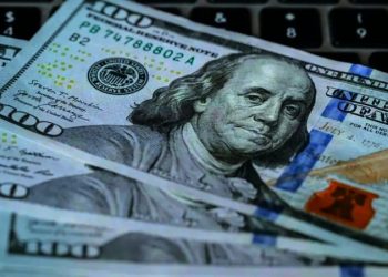 Precio del dólar blue hoy: a cuánto cotiza el domingo 6 de abril con el MEP y el CCL