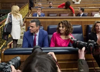 El PSOE exageró la crisis familiar de Sánchez para que el Comité Federal le implorara quedarse
