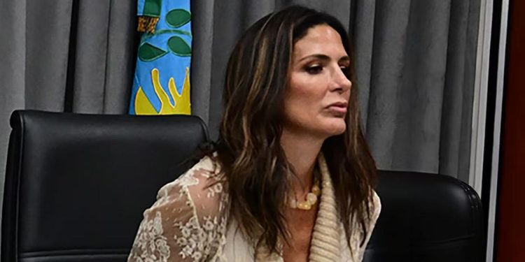 Suspenden a la jueza Makintach por protagonizar documental sobre el juicio por la muerte de Maradona