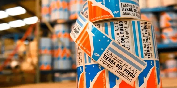 Paro general en Tierra del Fuego por modificación arancelaria del Gobierno, coincide con los intereses de empresarios