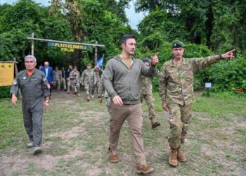 ¡Zapatero…! …¡a tus zapatos…! (1)