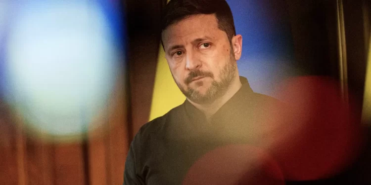 Zelenski descarta asistir a negociaciones con Rusia en Turquía y envía delegación de alto nivel; reafirma soberanía sobre Crimea