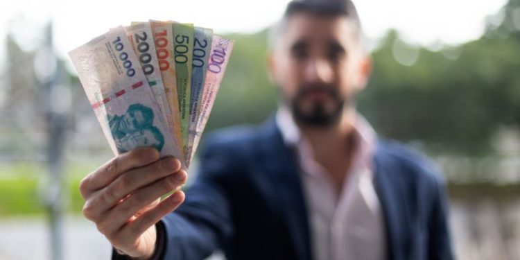 Adiós al cepo cambiario: qué banco tiene mejor tasa de interés para plazo fijo este domingo 4 de mayo