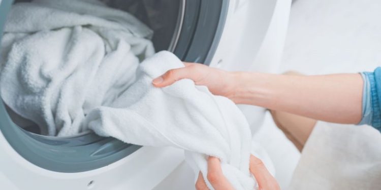 Cada cuánto hay que cambiar las toallas y cuál es el mejor método para lavarlas