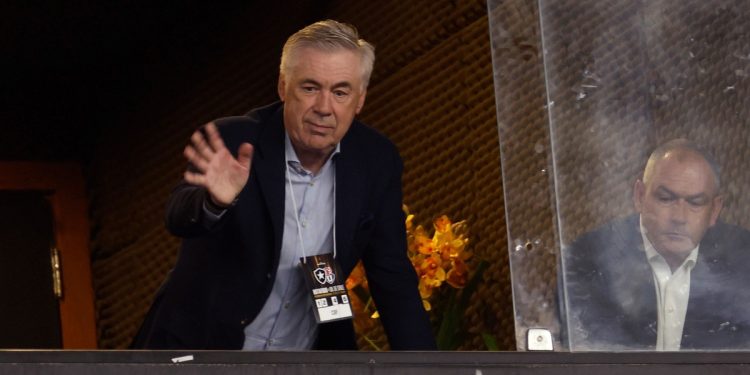 Carlo Ancelotti, presente en un partido de Copa Libertadores