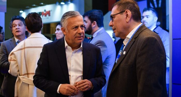 Cornejo dixit: “El motor del campo no es suficiente, necesitamos encender el de la energía y el de la minería”