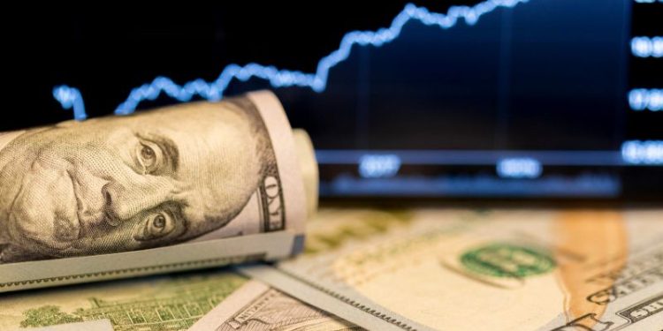 Dólar bajo control: debajo de la mitad de la banda, pero no llegaría al piso