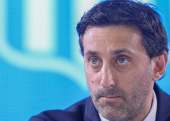 El aviso de Milito, presidente de Racing: “No vamos a desmantelar el plantel, trataremos de retener a todos nuestros jugadores”
