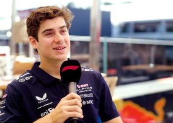 Franco Colapinto en F1 TV: su relación con Doohan, el respaldo de Briatore y cómo maneja la presión