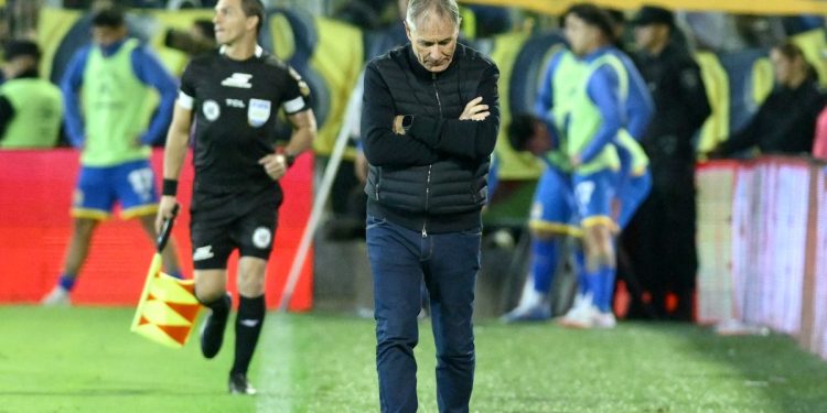 Holan, tras la eliminación de Rosario Central: “No merecimos perder” y “pusimos una vara muy alta”