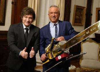 Argentina y Estados Unidos avanzan en la creación de un organismo alternativo a la OMS, nada se informó sobre patentes medicinales