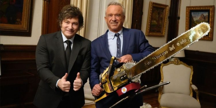 Argentina y Estados Unidos avanzan en la creación de un organismo alternativo a la OMS, nada se informó sobre patentes medicinales