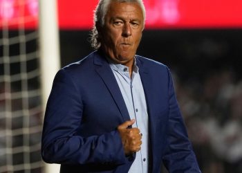 Lapidaria sanción a Gorosito en Perú por una “ofensa al honor” de los árbitros