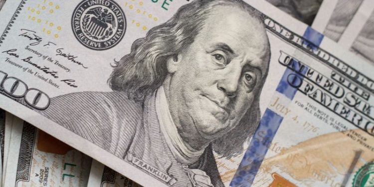 Rebota el dólar blue: cuál es el nuevo precio que hoy anticipan en cuevas virtuales