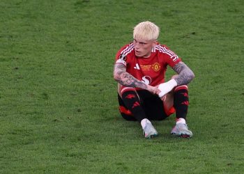 Un grande de Italia detrás de Garnacho