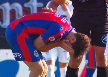Video: Cerutti se desgarró y salió llorando en San Lorenzo