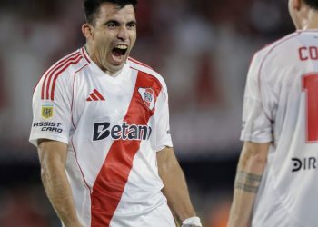 Video: El bombazo de Acuña para su primer gol en River