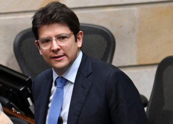 El sicario que atentó contra Uribe Turbay portaba una poderosa pistola utilizada por fuerzas especiales