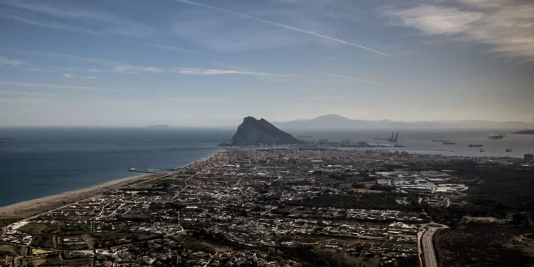 Reino Unido, España y la UE ultiman un acuerdo que incorporaría a Gibraltar como miembro del espacio Schengen
