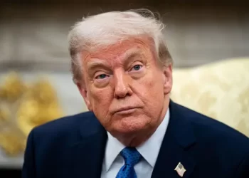 Trump apura al Congreso para aprobar su megaproyecto de ley antes del 4 de julio en medio de tensión interna y duras críticas opositoras