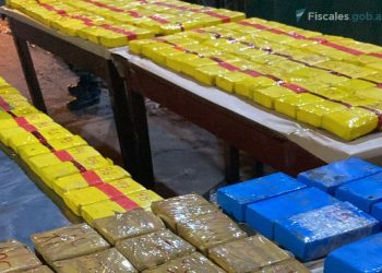 Detienen dos gendarmes con 161 kilos de cocaína por un valor de U$S240.000.¿Operaban solos o para alguien mucho mas arriba?
