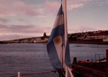 El gobierno ilegal británico en Malvinas aprueba un adelanto presupuestario de £66,9 millones para evitar sobresaltos económicos