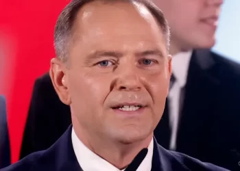 Expectativa en la UE ante el rumbo que tomará Polonia con el nuevo Presidente Karol Nawrocki