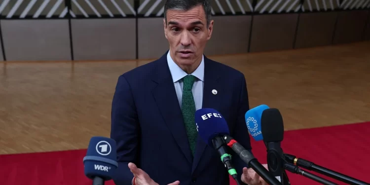 Sánchez pide a los socios de la UE que se rompa «inmediatamente» el acuerdo de asociación con Israel