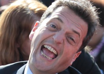 Ya con Cristina Kirchner condenada y con domiciliaria, el peronismo bonaerense acelera el armado de un nuevo frente electoral