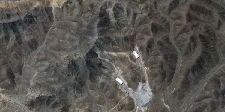 Estados Unidos destruyó la central nuclear de Fordow en un ataque aéreo a Irán