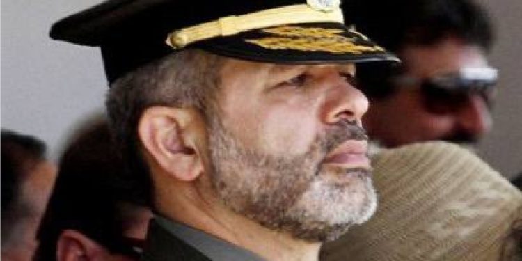 Irán designa a Ahmad Vahidi, uno de los responsables del atentado a la Amia, al mando provisorio de la Guardia Revolucionaria. Israel cierra su embajada y crece la tensión